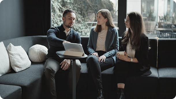 Wir von Limitless Identity sorgen dafür, dass du Karriere, Privatleben und Gesundheit in Balance bringst.